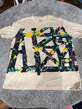 Uniqlo SPRZNY Beige Graphic Crewneck Tee